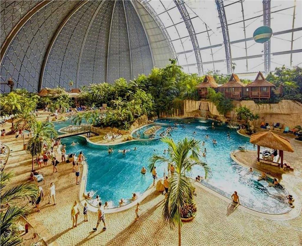 Аквапарк Tropical Islands